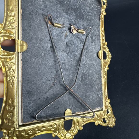 Vintage Antique Small Ornate Brass Framed Portrait Embossed Flower Design - Picture 6 of 12